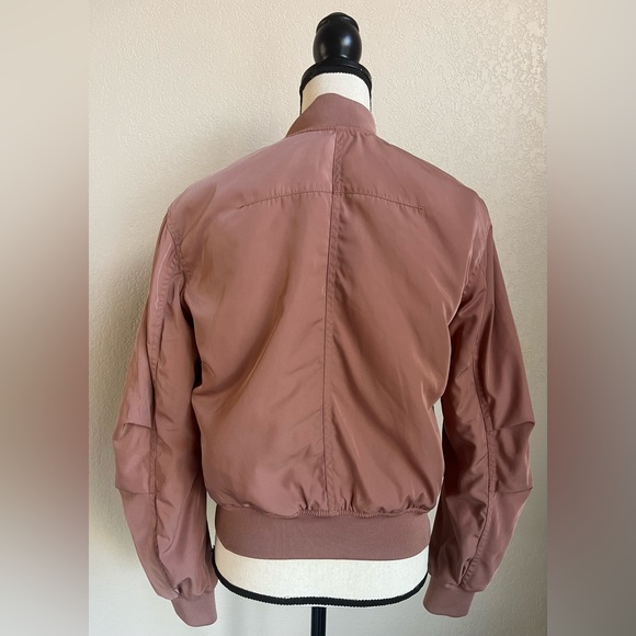 H&M bomber jackets - Picture 5 of 14